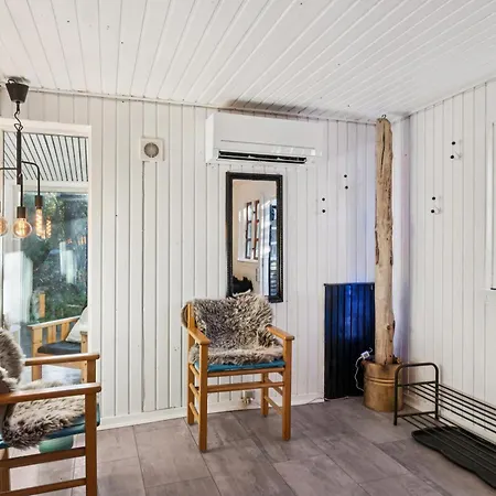 Authentic With True Scandinavian Atmosphere Casa de Férias